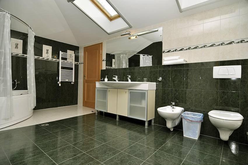 Villa Vitoria Giroc Room photo